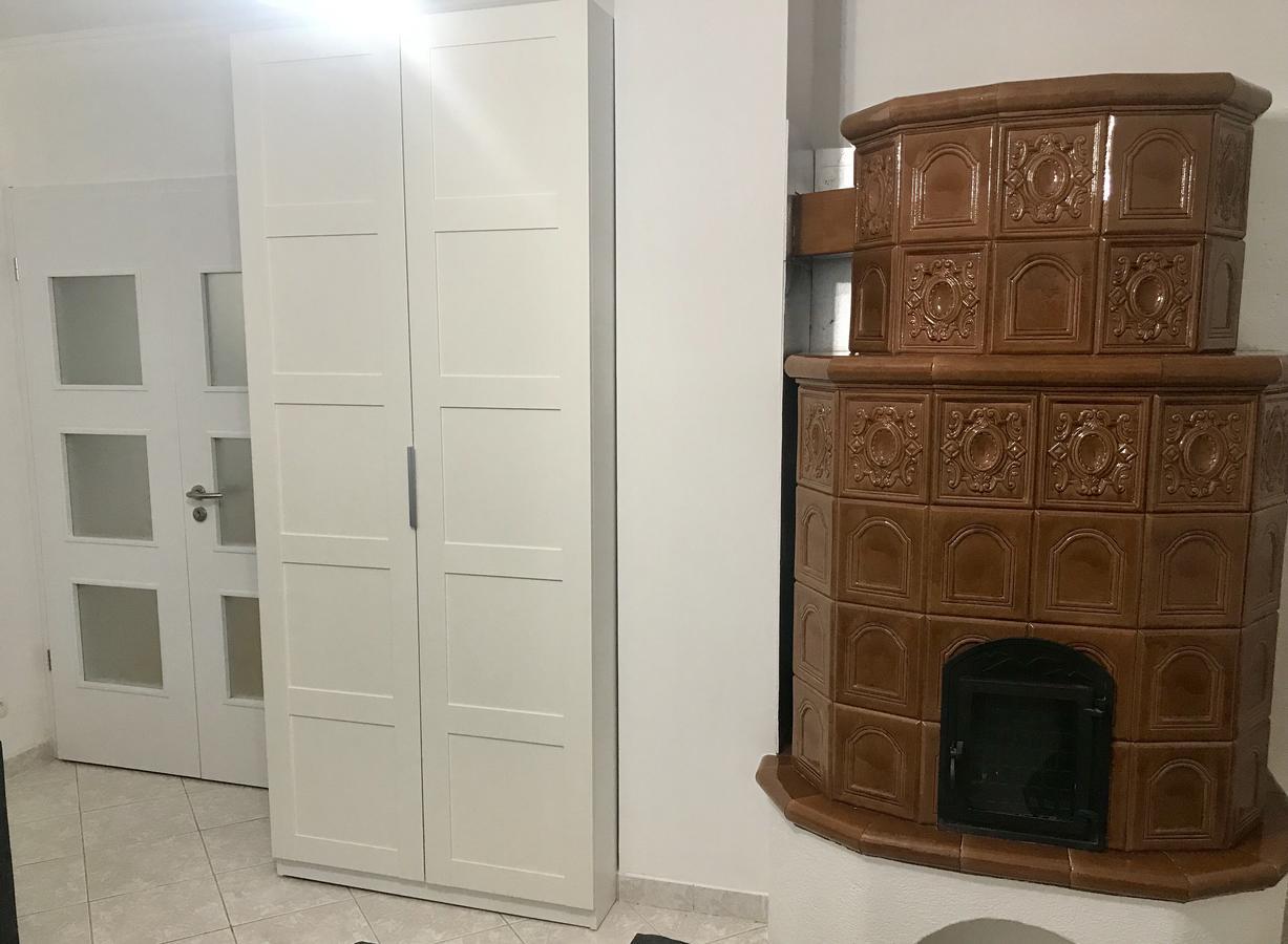 Geri Apartman 메조코베스드 외부 사진